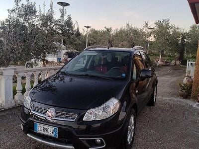 Begagnad Fiat Sedici 135 HK (99 kW) 2010 Svart SUV