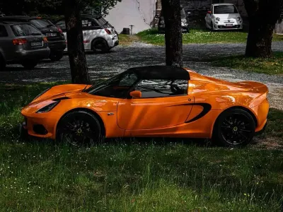 Usata Lotus Elise 136 CV (100 kW) 2017 Arancione Cabrio