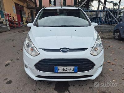 Usata Ford B-MAX 75 CV (55 kW) 2014 Bianco Monovolume