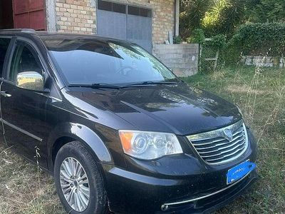 Usata Lancia Voyager 163 CV (119 kW) 2012 Nero Monovolume