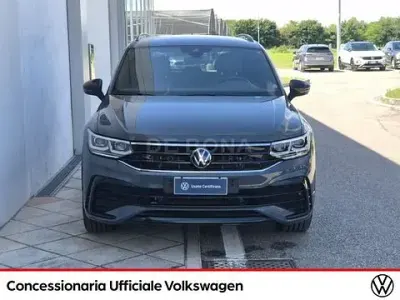 Usata VW Tiguan R-line 200 CV (147 kW) 2023 Grigio SUV