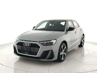 Nuova Audi A1 Sportback S-Line 115 CV (84 kW) 2026 Grigio Utilitaria
