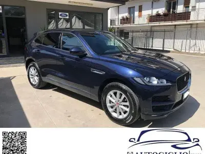 Usata Jaguar F-Pace Portfolio 180 CV (132 kW) 2017 Blu SUV