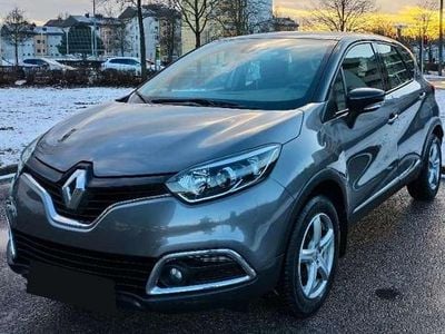 Usata Renault Captur 90 CV (66 kW) 2017 Grigio SUV