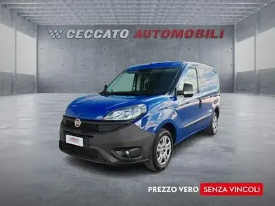 Usata Fiat Doblò 95 CV (69 kW) 2018 Blu Monovolume