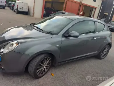 Usata Alfa Romeo MiTo 90 CV (66 kW) 2009 Grigio Utilitaria