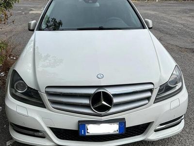 Mercedes C200