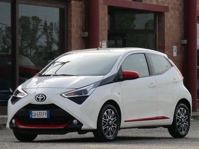 usata Toyota Aygo Connect 1.0 VVT-i 72 CV 5 porte x-play MMT