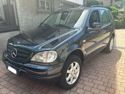 Usata Mercedes ML320 218 CV (160 kW) 2000 SUV