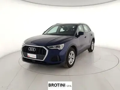 Usata Audi Q3 Business 150 CV (110 kW) 2023 Blu navarra metallizzato SUV