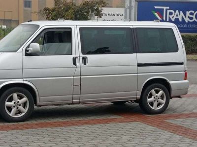 VW Caravelle