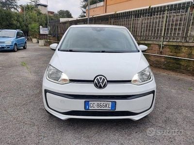 Usata VW up! Move 65 CV (47 kW) 2020 Bianco Utilitaria