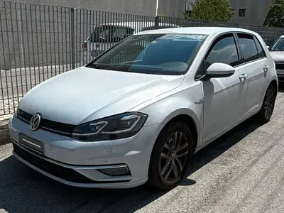 Usata VW Golf VII 110 CV (80 kW) 2017 Bianco Berlina