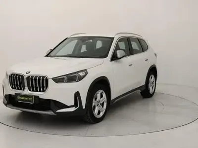 Usata BMW X1 Efficient Dynamics 210 CV (154 kW) 2023 Bianco SUV
