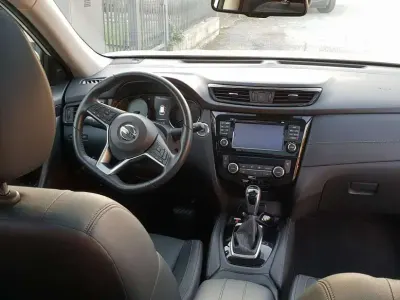 Usata Nissan X-Trail Tekna 131 CV (96 kW) 2017 Bianco SUV