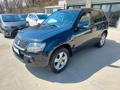 Usata Suzuki Grand Vitara 130 CV (95 kW) 2011 Nero SUV
