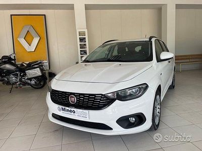 Usata Fiat Tipo Easy 120 CV (88 kW) 2017 Bianco Station wagon