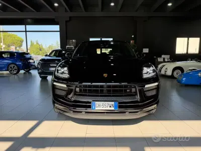 Usata Porsche Macan 381 CV (280 kW) 2022 Nero SUV