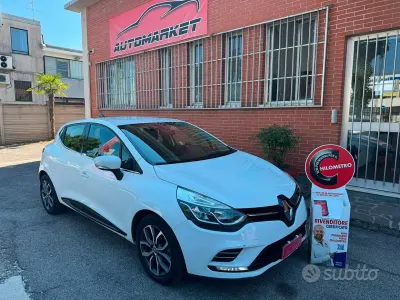 Usata Renault Clio IV Zen 90 CV (66 kW) 2018 Bianco Berlina