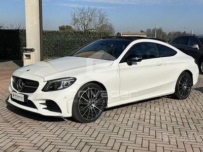 Usata Mercedes C220 Premium Plus 194 CV (142 kW) 2022 Bianco Coupé