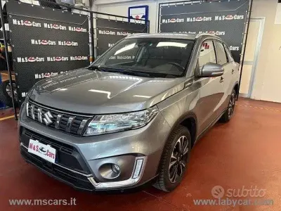 Usata Suzuki Vitara 129 CV (94 kW) 2022 Gray SUV