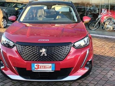 Usata Peugeot 2008 GT 131 CV (96 kW) 2021 Rosso SUV