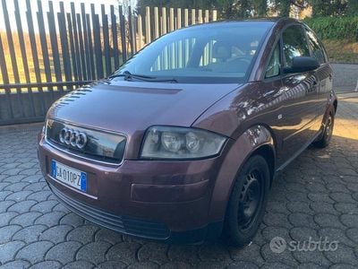 Usata Audi A2 Comfort 74 CV (54 kW) 2002 Marrone Utilitaria