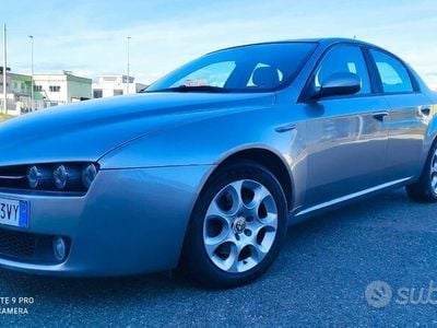 Usata Alfa Romeo 159 Progression 150 CV (110 kW) 2007 Argento Berlina