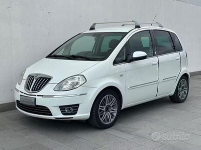 Usata Lancia Musa 77 CV (56 kW) 2010 Bianco Monovolume
