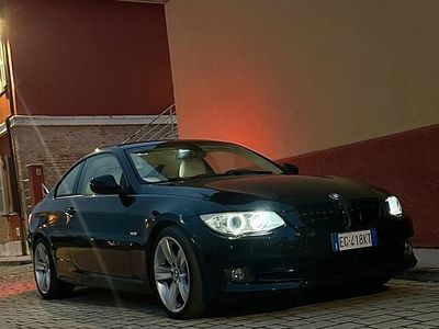 Usata BMW 320 184 CV (135 kW) 2011 Coupé