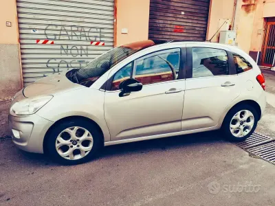 Usata Citroën C3 Exclusive 68 CV (50 kW) 2012 Grigio Berlina