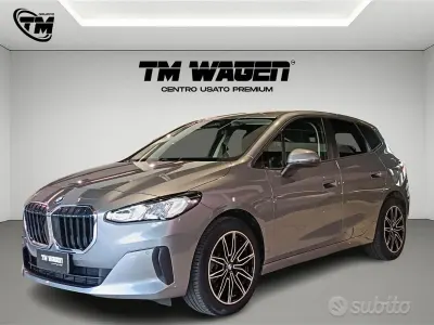Usata BMW 220 Active Tourer Comfort Edition 156 CV (114 kW) 2023 Grigio Monovolume