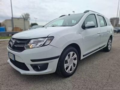 Usata Dacia Logan MCV Ambiance 74 CV (54 kW) 2015 Bianco