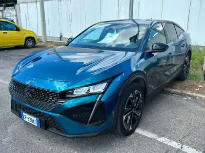 Usata Peugeot 408 Allure 131 CV (96 kW) 2023 Blu/azzurro SUV