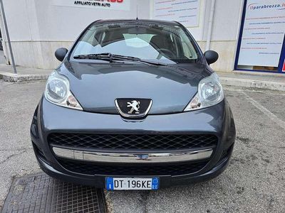 Nero Usata 2009 Peugeot 107 Allure Utilitaria | 3800 € (Buon prezzo)