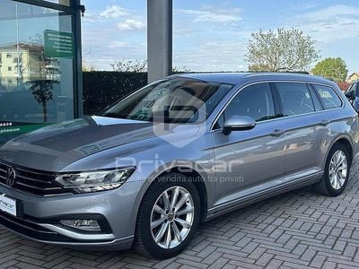 Usata VW Passat Executive 150 CV (110 kW) 2021 Grigio Station wagon