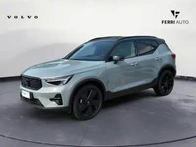 Neu Volvo XC40 Ultra 163 PS (119 kW) 2025 Grau SUV