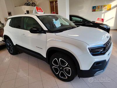Nuova Jeep Avenger Summit 100 CV (73 kW) 2025 Bianco SUV