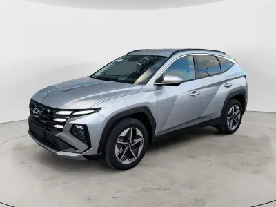 Uusi Hyundai Tucson 239 HP (175 kW) 2025 Harmaa Katumaasturi
