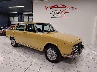 Usata Alfa Romeo 2000 131 CV (96 kW) 1972 Giallo Berlina