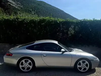 Usata Porsche 996 1998 Grigio Coupé