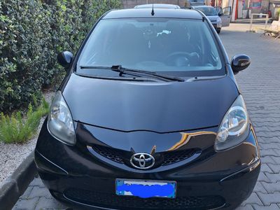 usata Toyota Aygo cambio automatico