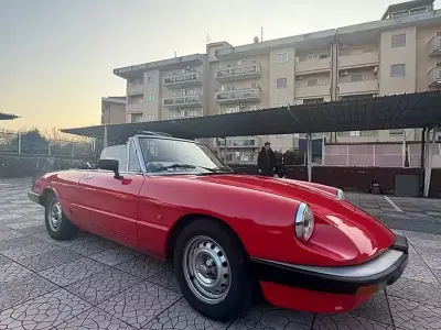 Usata Alfa Romeo Spider 101 CV (74 kW) 1988 Cabrio