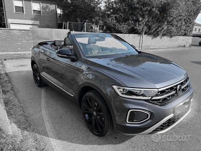 Käytetty VW T-Roc Cabriolet Black Edition 2023 Harmaa Avoauto