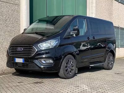 Usata Ford Tourneo Titanium 130 CV (95 kW) 2021 Monovolume