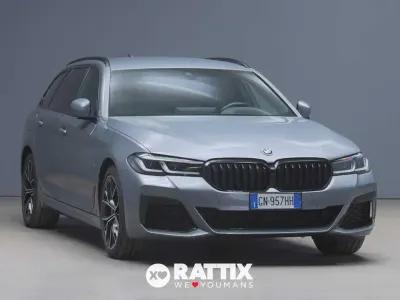 Begagnad BMW 530e M Sport 184 HK (135 kW) 2023 Grå Kombi