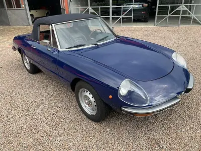 Usata Alfa Romeo Spider 88 CV (64 kW) 1977 Blu/azzurro Cabrio