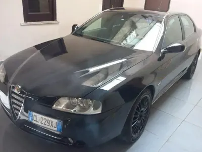 Usata Alfa Romeo 166 175 CV (128 kW) 2004 Nero Berlina