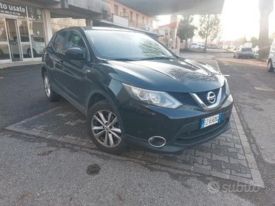 Usata Nissan Qashqai Tekna 116 CV (85 kW) 2015 Nero SUV