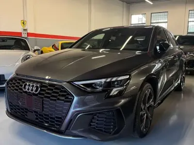 Usata Audi A3 S-Line 150 CV (110 kW) 2023 Daytona grey Berlina